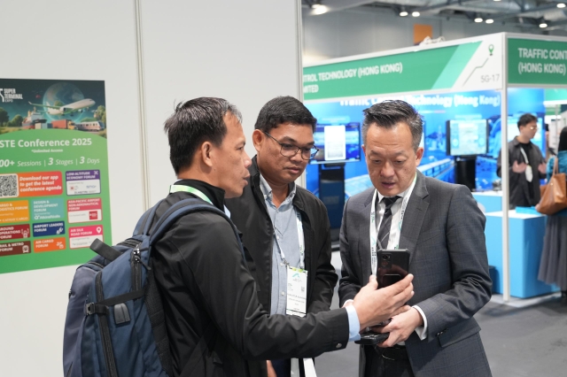 VariFlight Showcased at Super Terminal Expo 2025 in Hong Kong